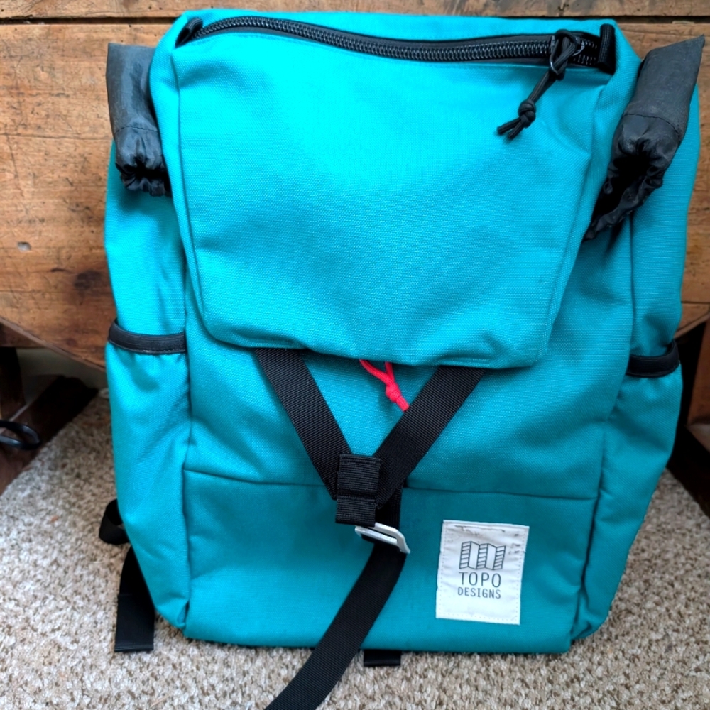 Topo designs Y-Pack